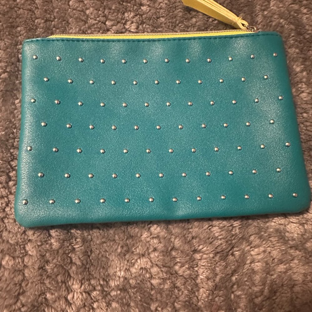 Pouch